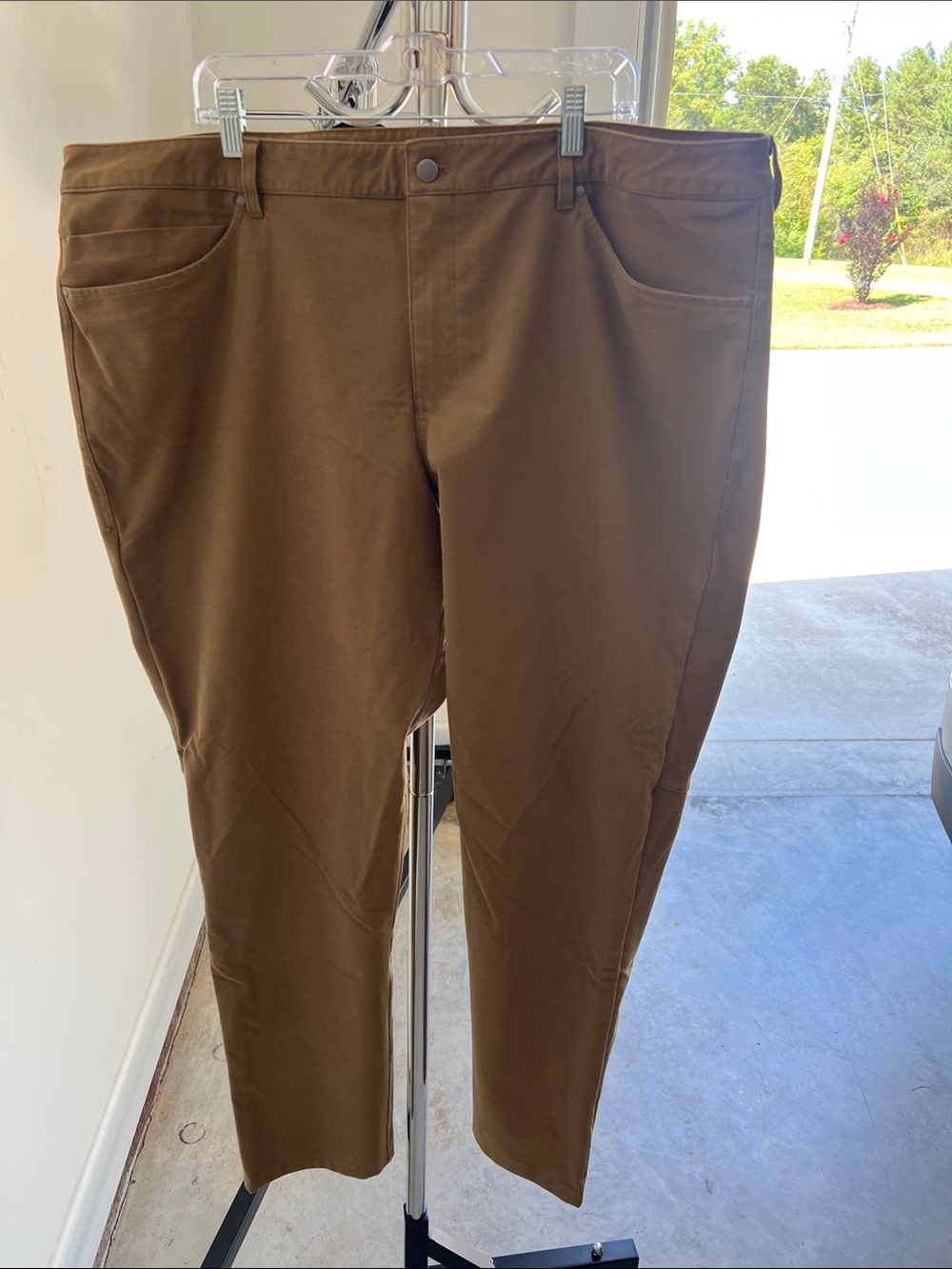 lululemon athletica ABC Pants Men's Chinos in Brown